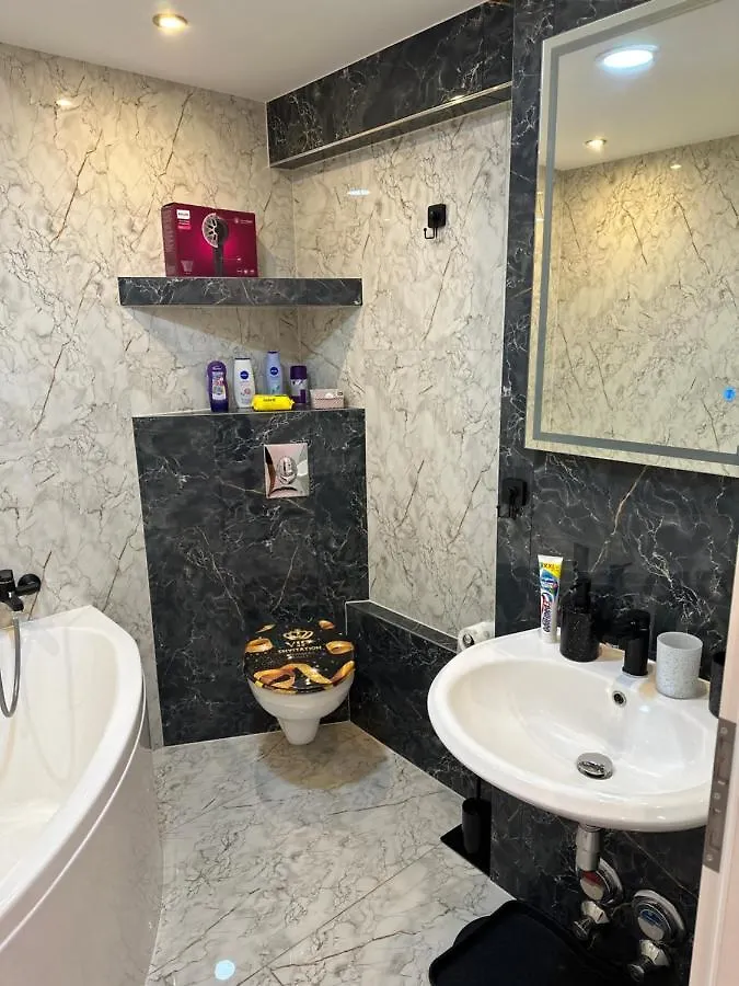 Modern Apartments Neuburg: Comfort with Balcony & Smart Amenities Neuburg an Der Donau