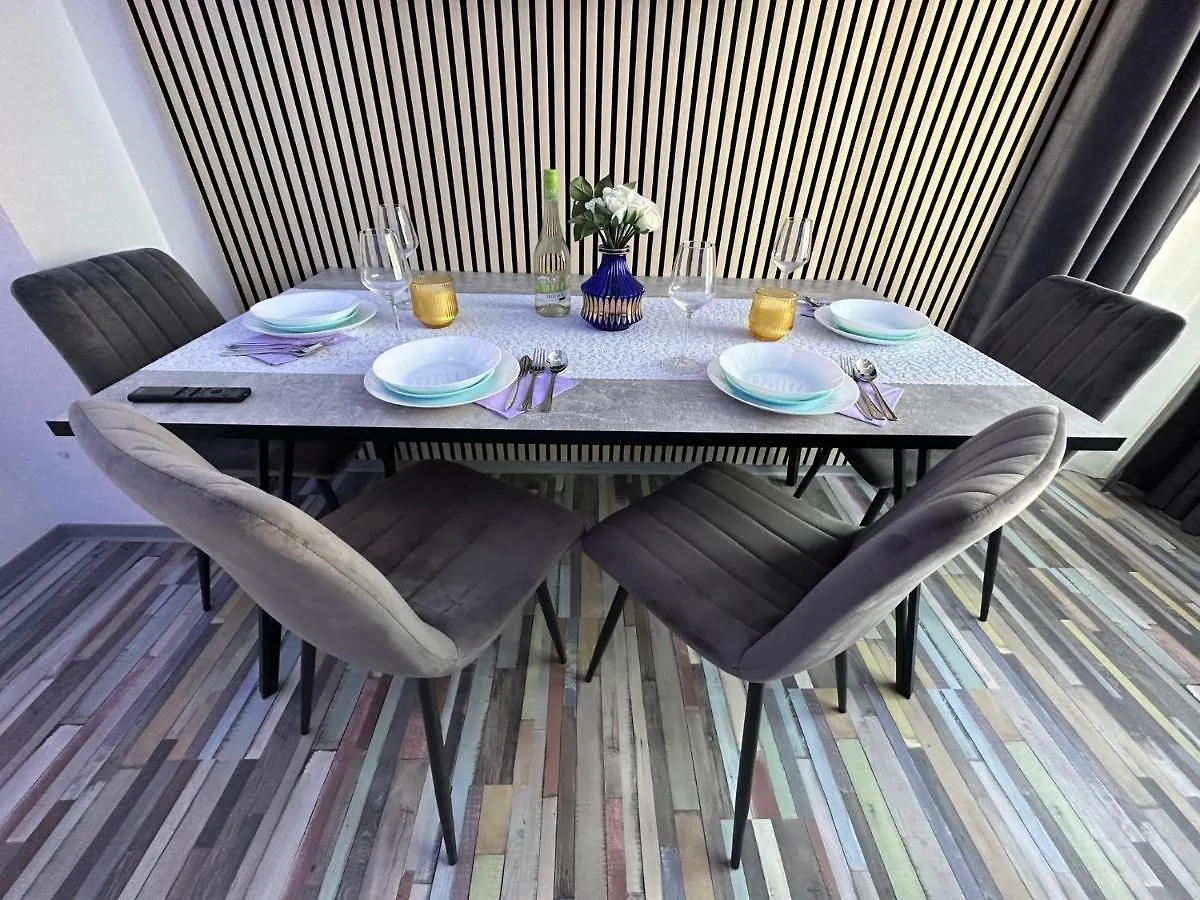 Modern Apartments Neuburg: Comfort with Balcony & Smart Amenities Neuburg an Der Donau 0*,